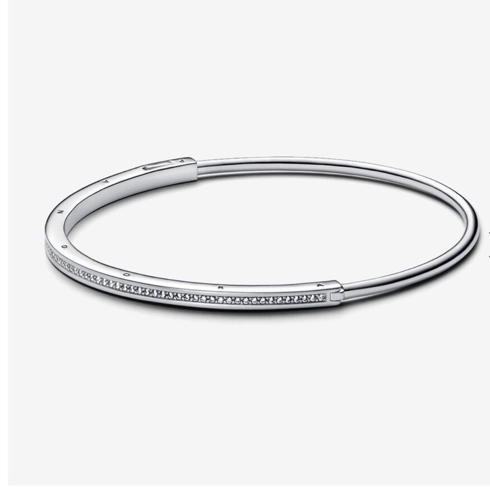 Pandora Signature I-D Pavé Bangle